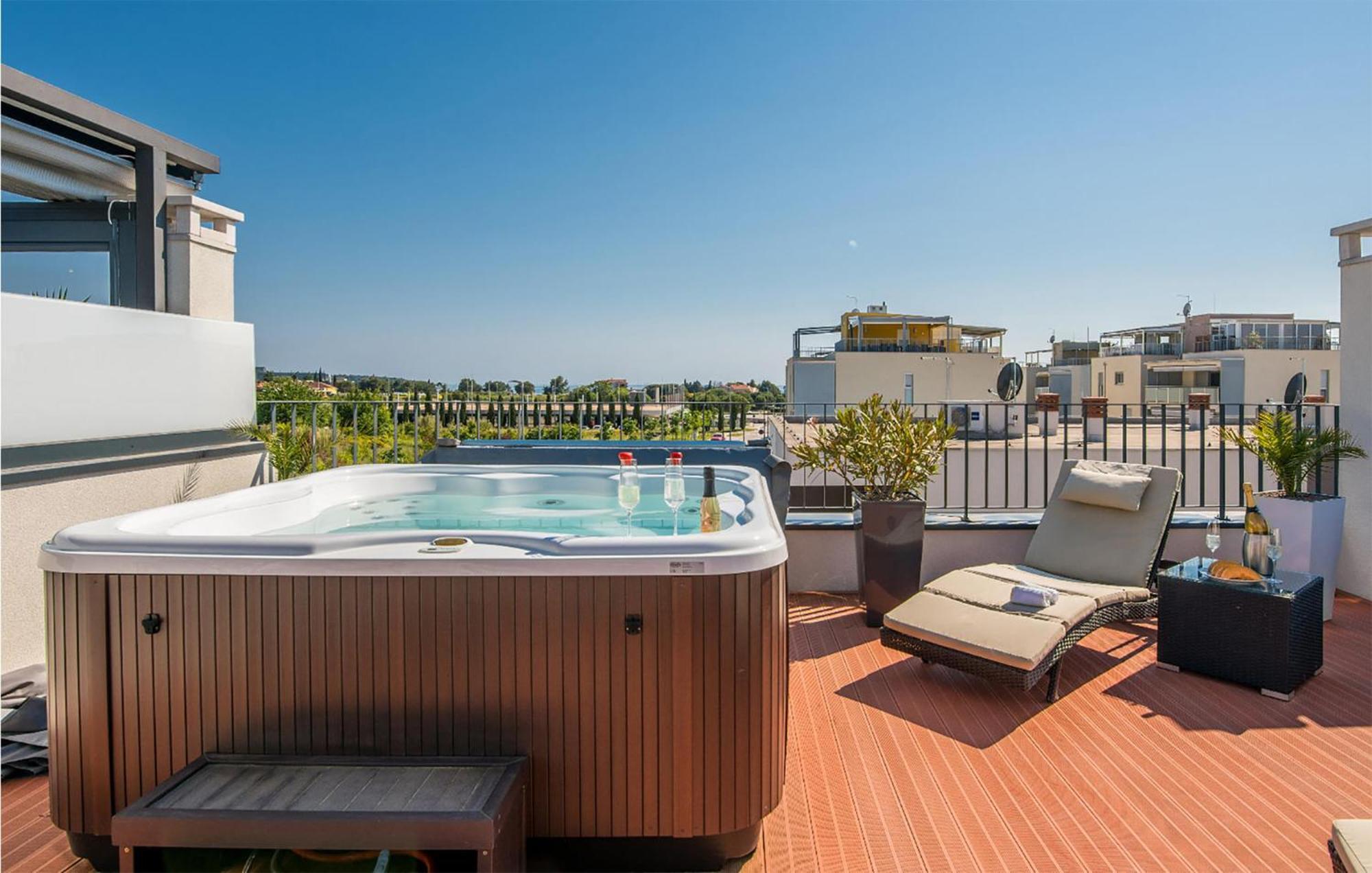 Awesome In Novigrad With Kitchen Novigrad (Istria)